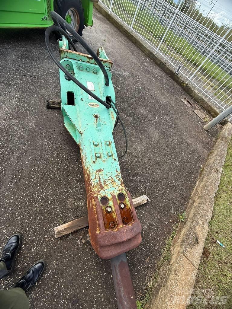 Montabert V 45 Marteau hydraulique