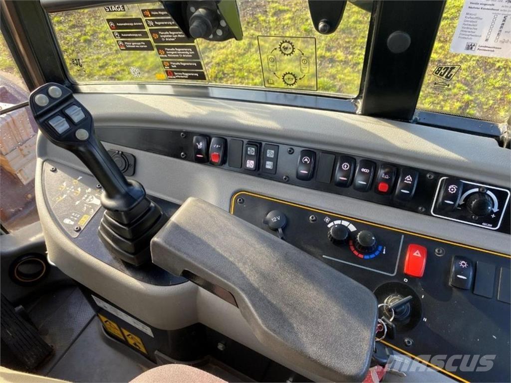 JCB TM 220 - 40 KM/H Télescopique agricole