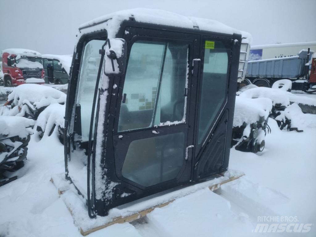 Volvo BM 325FL Cabin Cabine