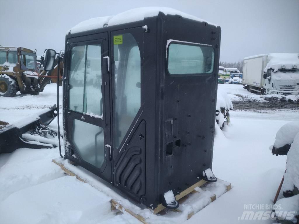 Volvo BM 325FL Cabin Cabine