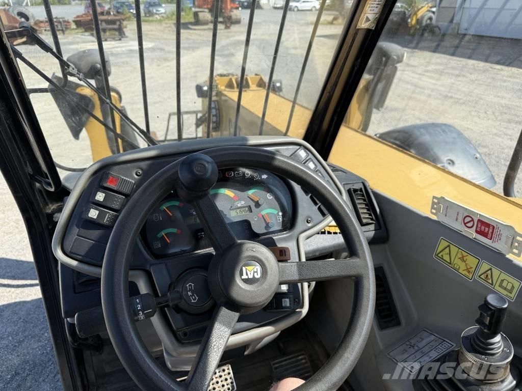 CAT 360 B Chariot télescopique