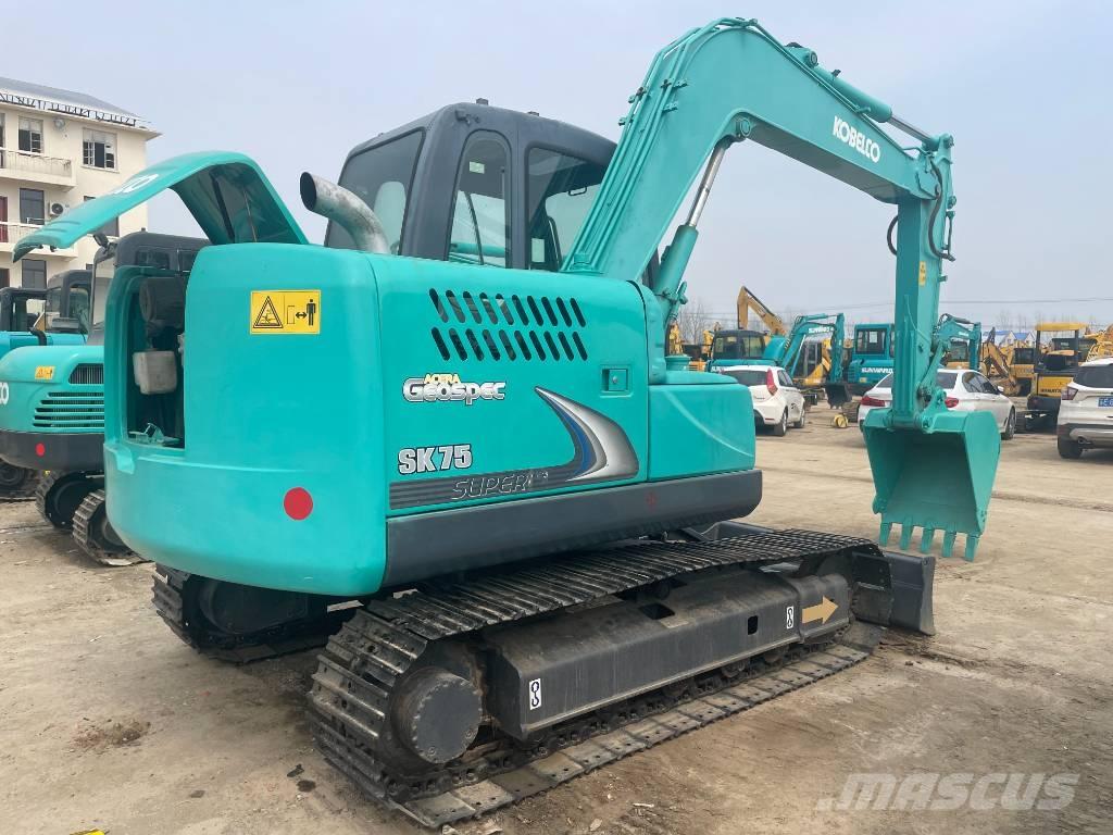 Kobelco SK 75 Mini pelle 7t-12t