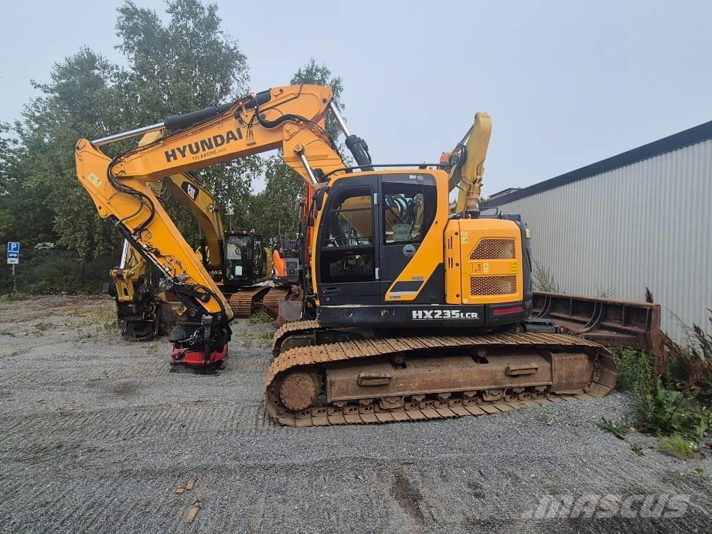 Hyundai HX 235 LCR Pelle sur chenilles