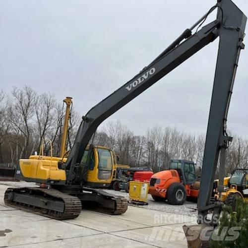 Volvo EC 240 LR Pelle sur chenilles
