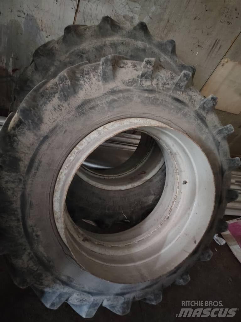 Raju 18.4R38 Pneus, roues et jantes
