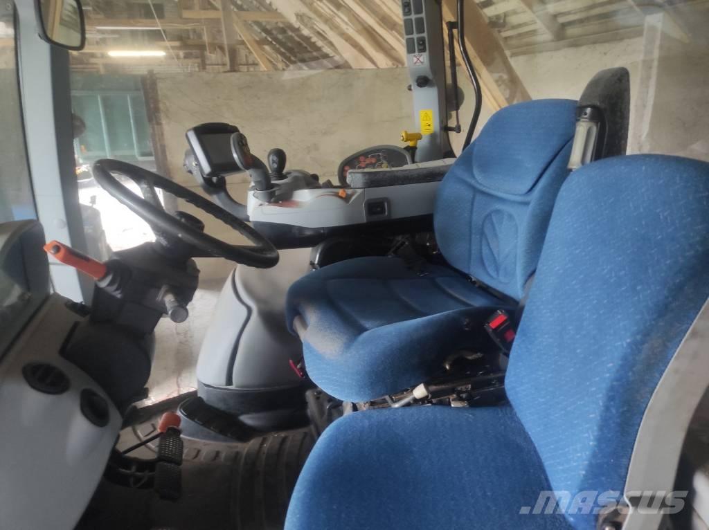 New Holland T 7.210 Tracteur