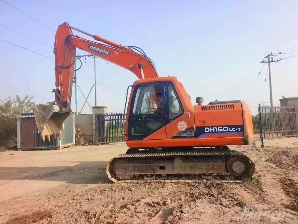 Doosan DH150 Pelle sur chenilles