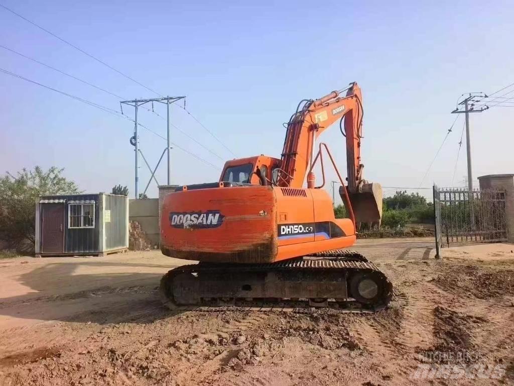 Doosan DH150 Pelle sur chenilles