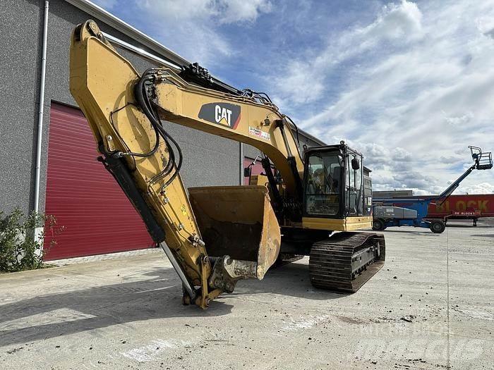CAT 335FL Pelle sur chenilles