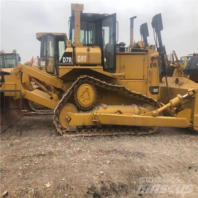 CAT D 7 R Bouteurs sur chenilles