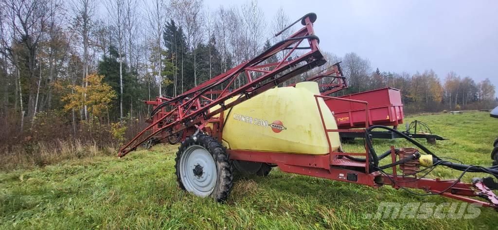 Hardi Ranger 2500 Pulvérisateurs traînés