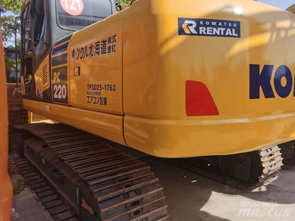 Komatsu PC 220-7 Pelle sur chenilles