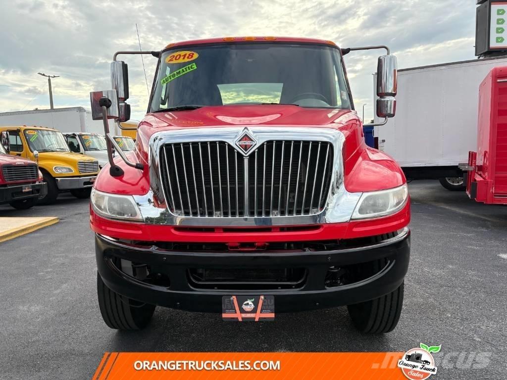 International 4300 Châssis cabine