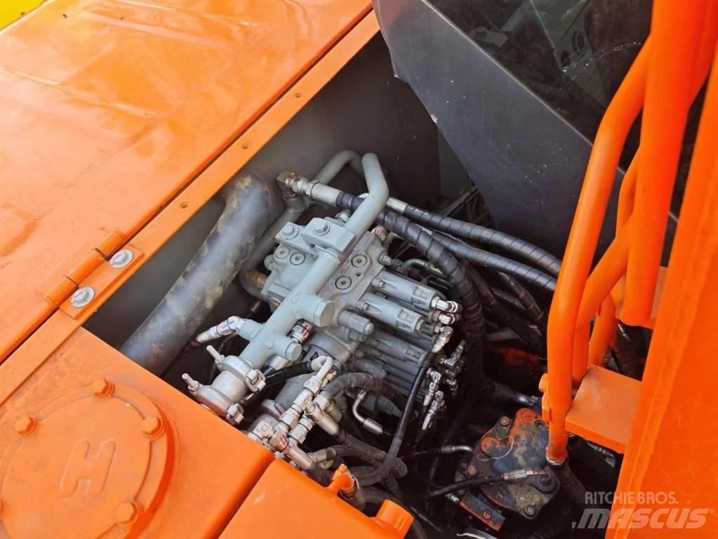 Hitachi ZX 70 Pelle sur chenilles