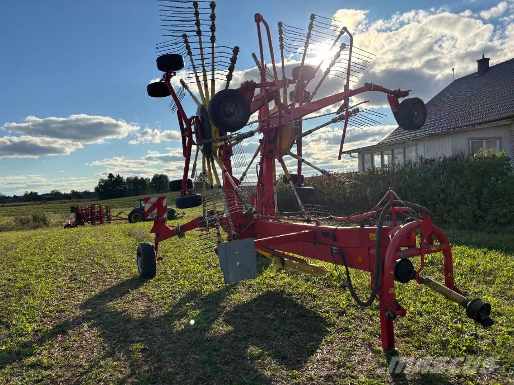 Pöttinger Top 881A Andaineur