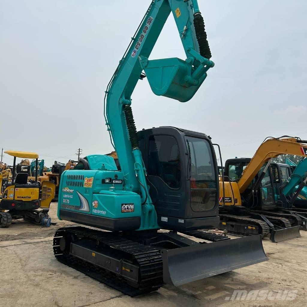 Kobelco 75 Pelle sur chenilles