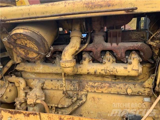 CAT D 8 K Bouteurs sur chenilles