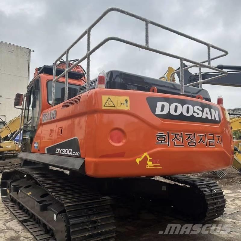 Doosan 300-9c Pelle sur chenilles