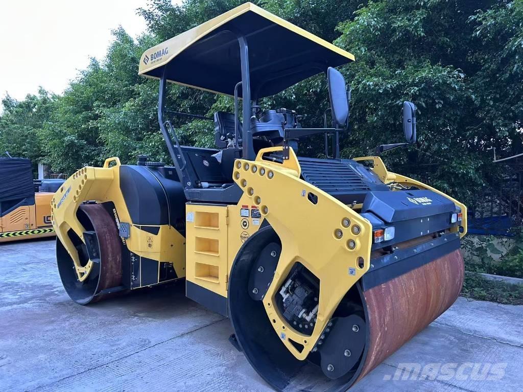 Bomag BW 203 SL-4 Rouleaux tandem