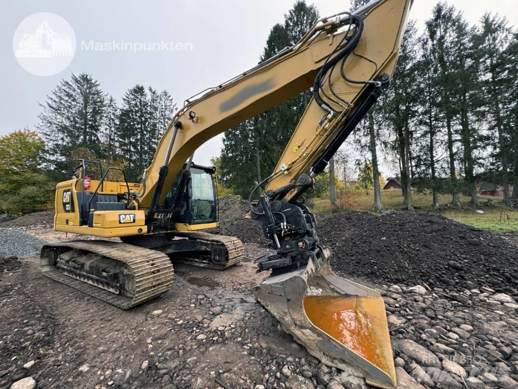 CAT 323 Pelle sur chenilles