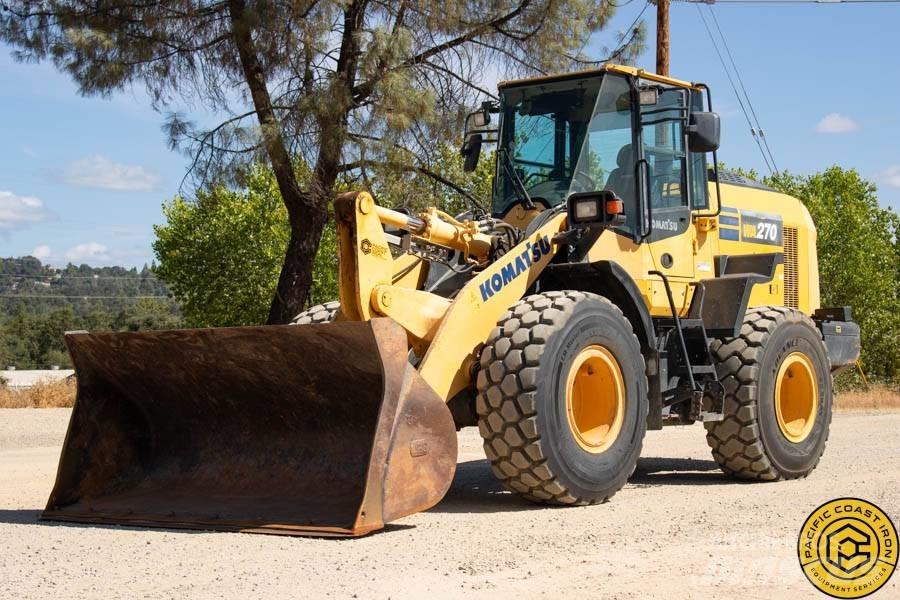 Komatsu WA 270 Chargeuse sur pneus