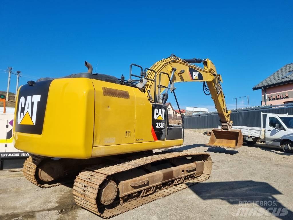 CAT 323 EL Pelle sur chenilles