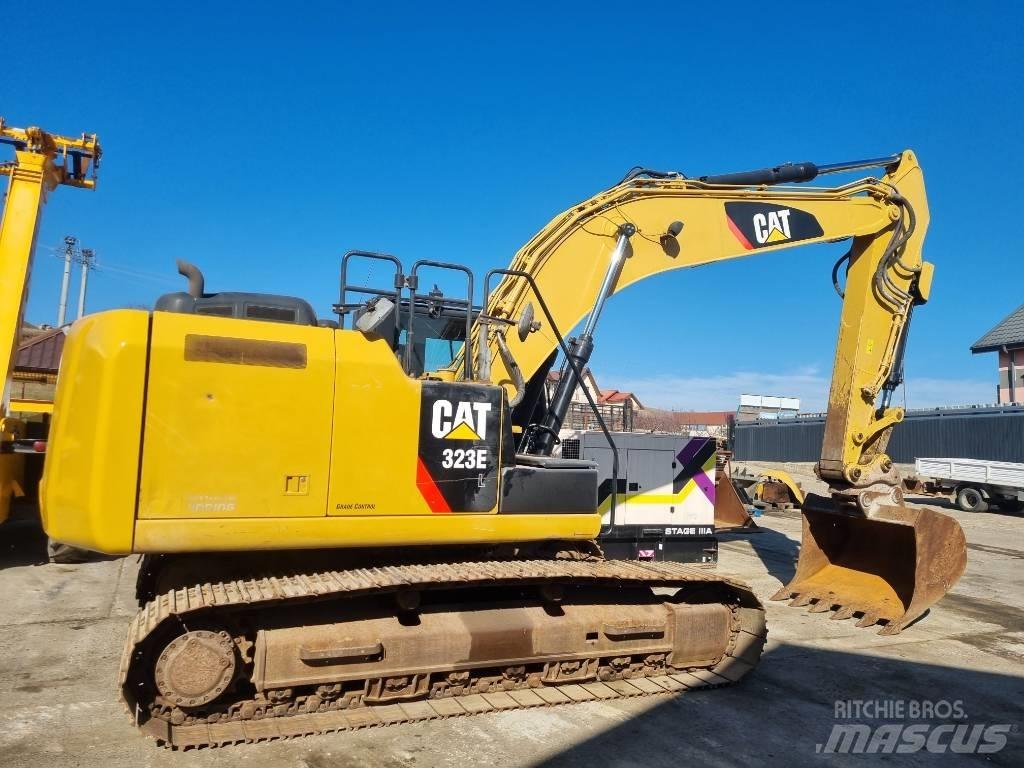 CAT 323 EL Pelle sur chenilles