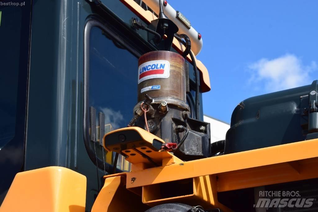 Hyundai HW 160 Pelle sur pneus