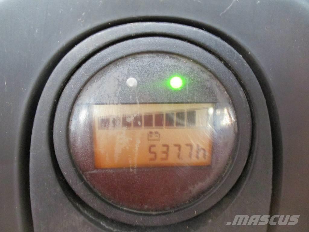 Linde T 16 Transpalette accompagnant