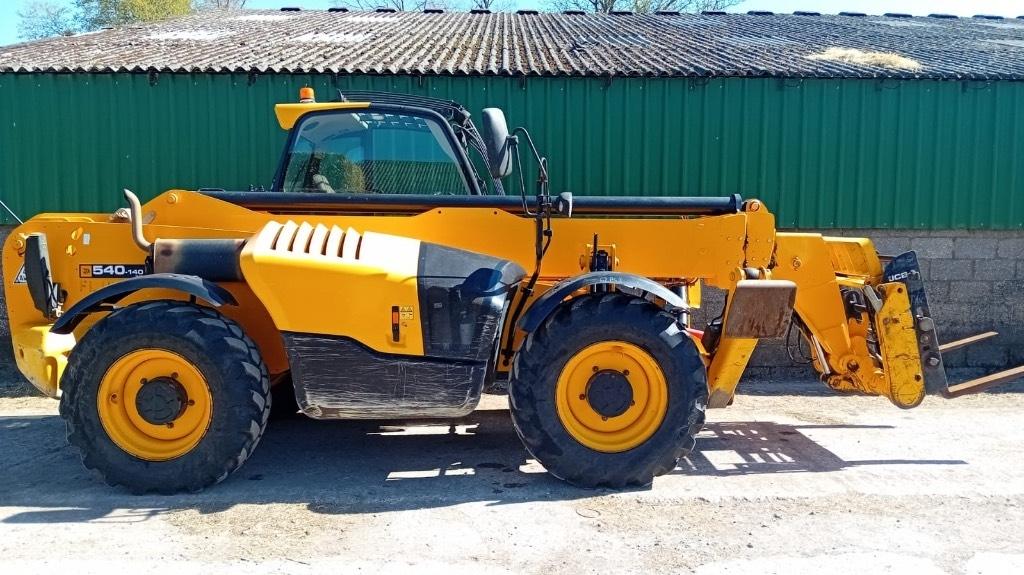 JCB 540-140 Chariot télescopique