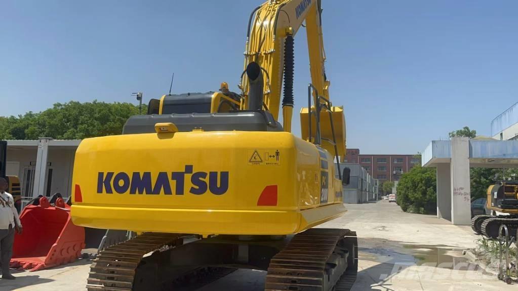 Komatsu PC 200 Pelle sur chenilles