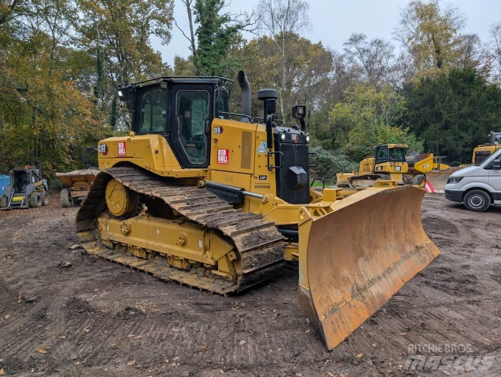 CAT D 6 LGP Bouteurs sur chenilles
