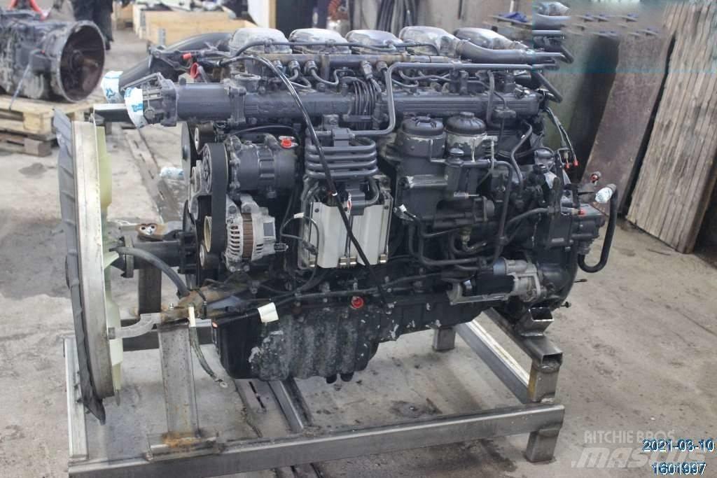 Scania P 320 B Moteur