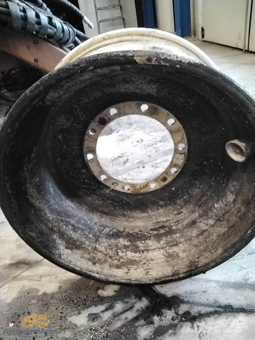 Sampo Hr46x 15x28 Pneus, roues et jantes