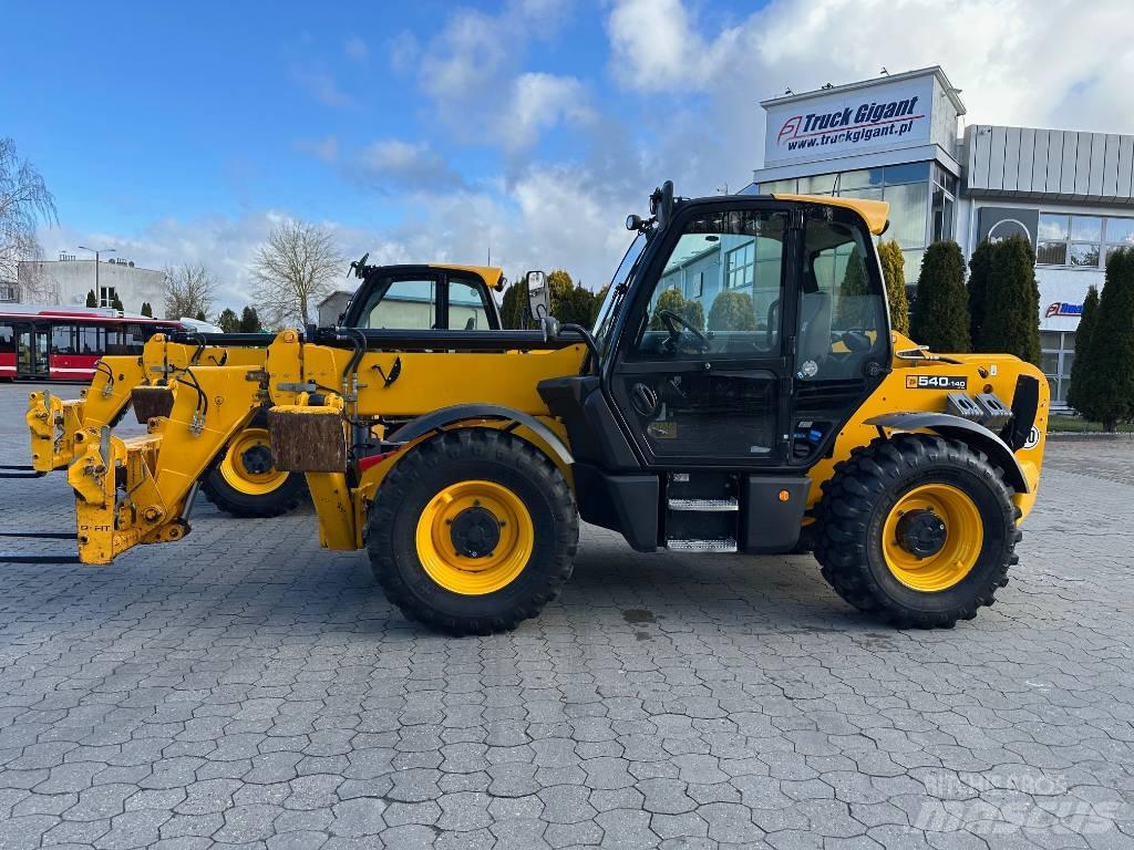 JCB 540-140 Chariot télescopique