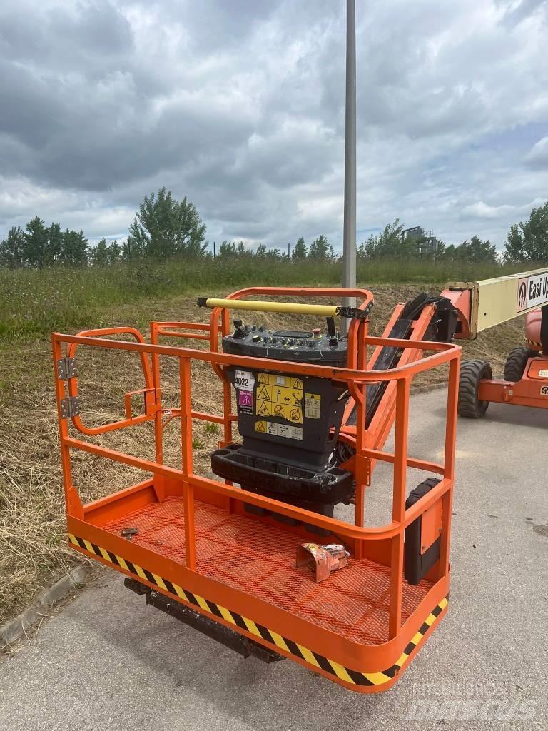 JLG M 600 JP Nacelles articulées