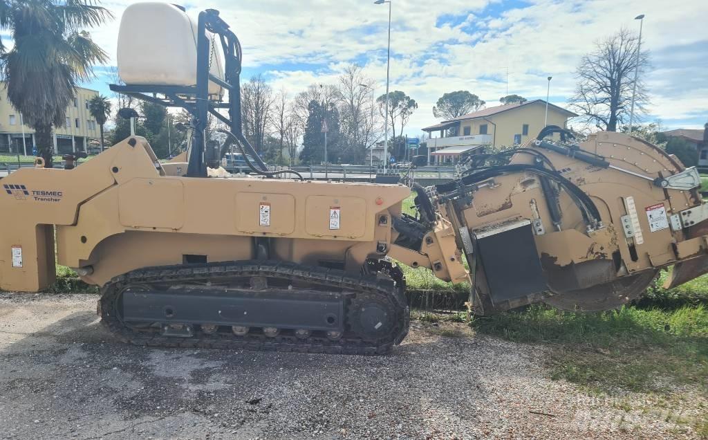 Tesmec 300 Trancheuse