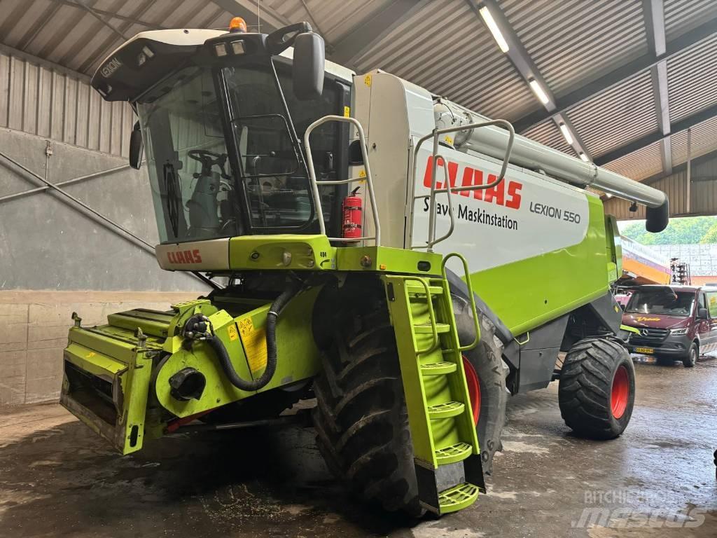 CLAAS lexion 550 Moissonneuse batteuse