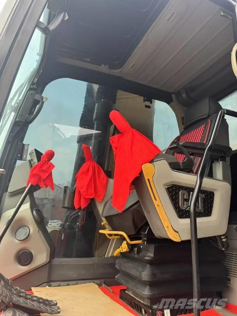 CAT 320 GC Pelle sur chenilles