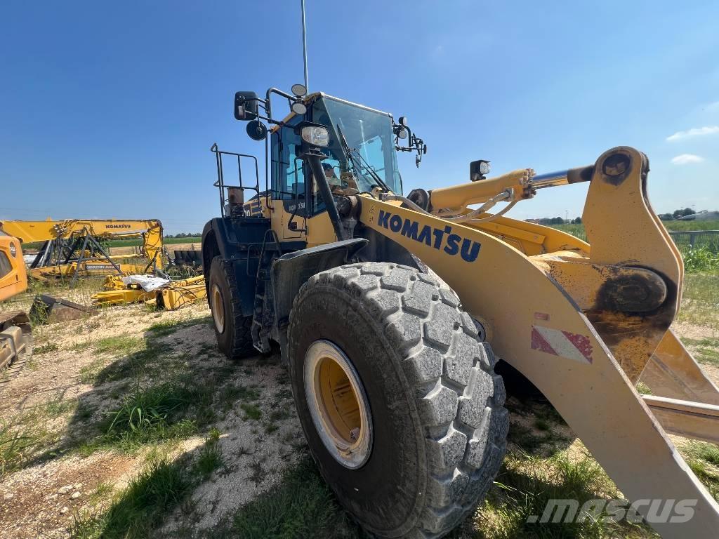 Komatsu WA 470-8 Chargeuse sur pneus