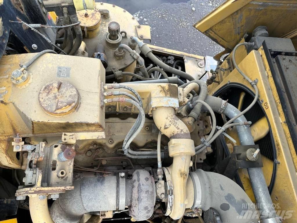 CAT D 300 E Tombereau articulé