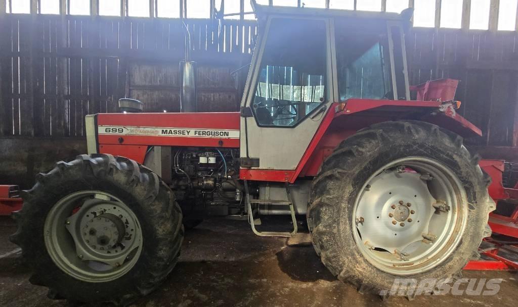 Massey Ferguson 699 Tracteur