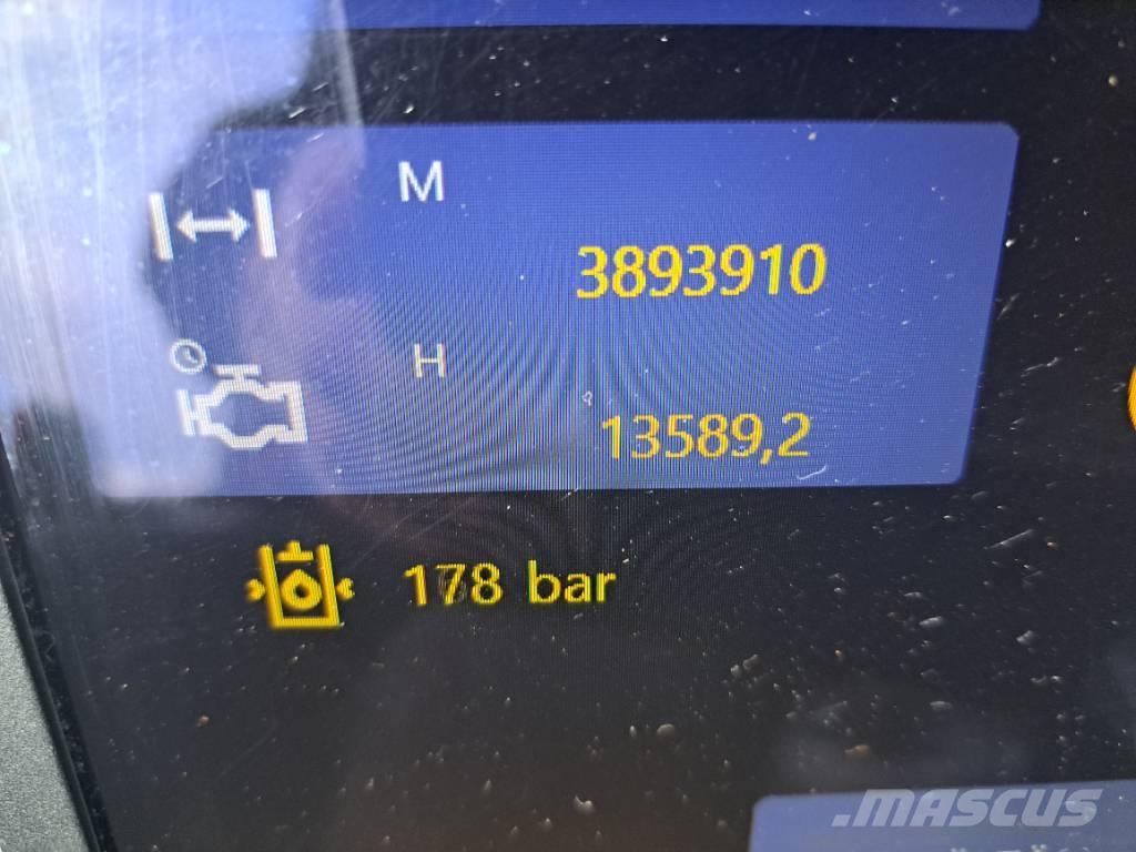 Komatsu 901xc Abatteuse