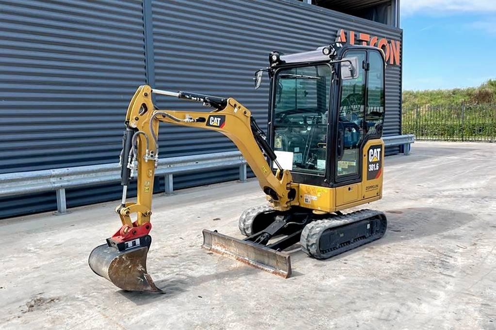 CAT 301.6-05 A Mini pelle < 7t