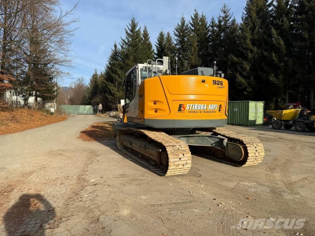 Liebherr 926 Compact Pelle sur chenilles