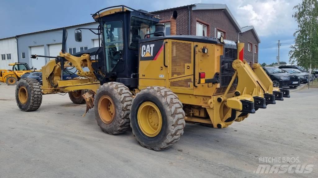 CAT 140 M Niveleuse