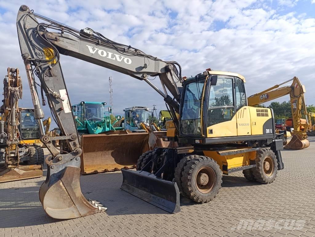 Volvo EW 140 C Pelle sur pneus