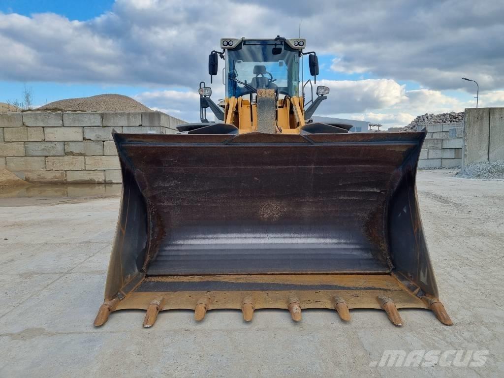Liebherr 566 xpower Chargeuse sur pneus