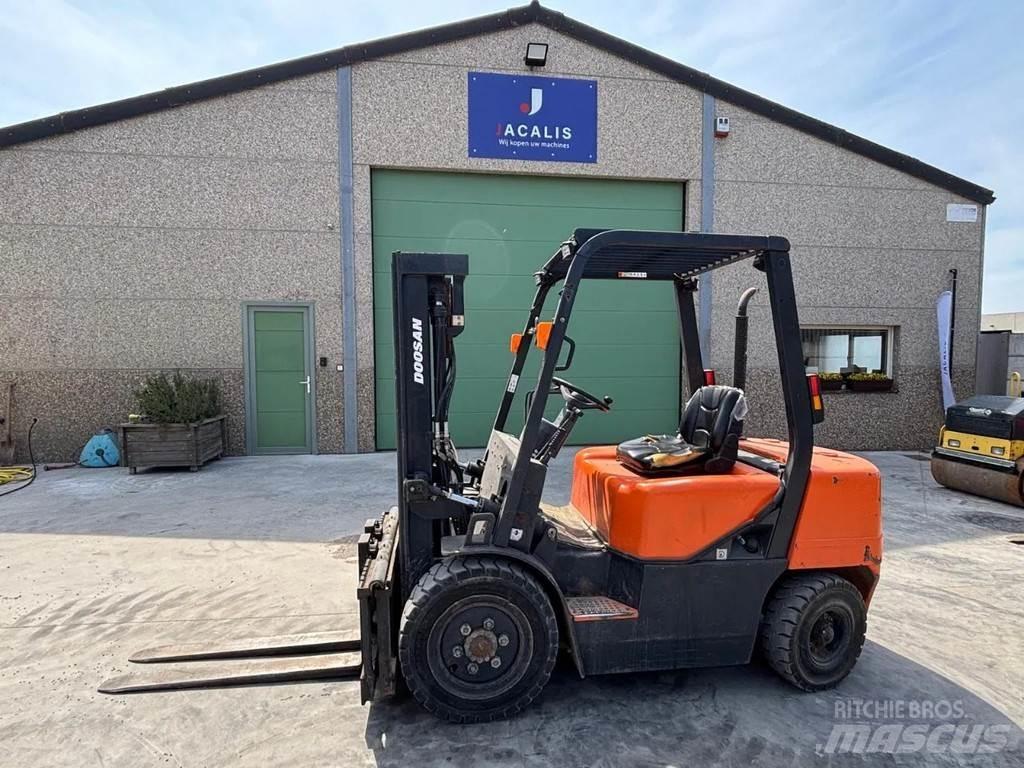 Doosan D30G D30G Autres Chariots élévateurs