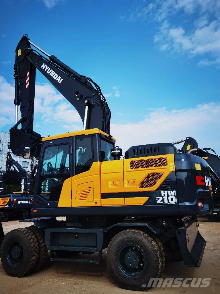 Hyundai 210W-9 Pelle sur pneus